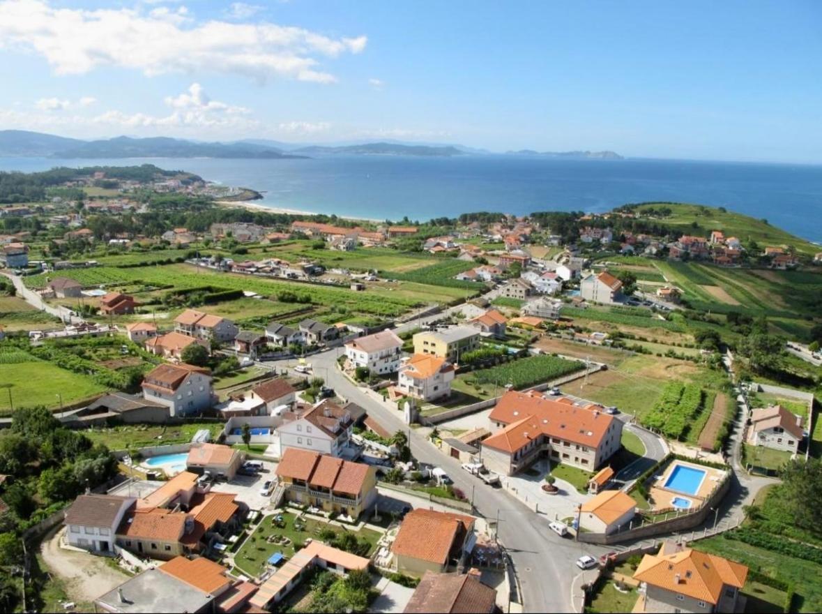 Apartamentos Turísticos Eira Do Mar Aios Exterior foto
